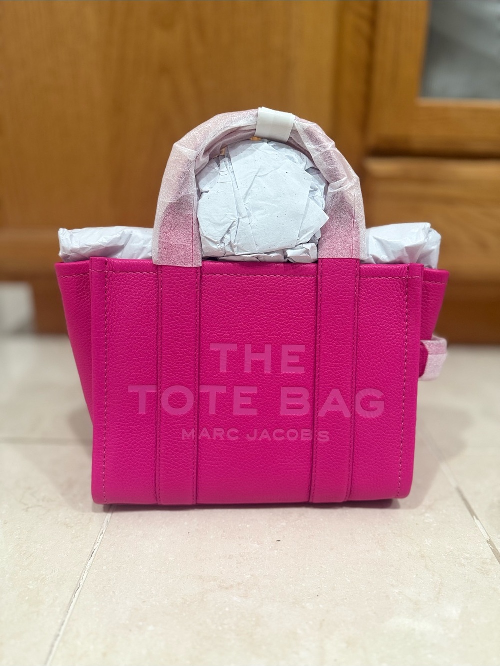 NWT Marc Jacobs small leather the tote bag - hot pink